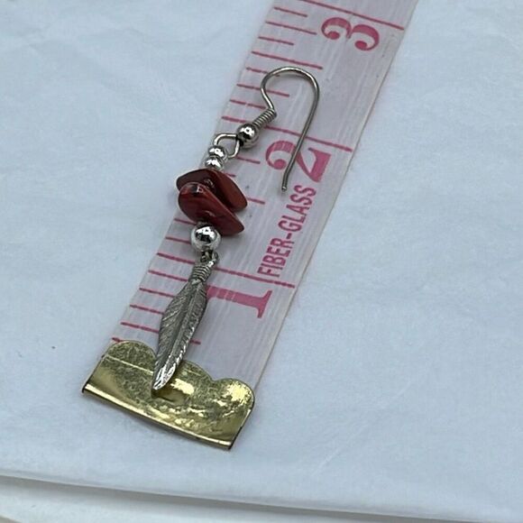 Red Jasper & sterling earrings with feathers - Picture 5 of 7